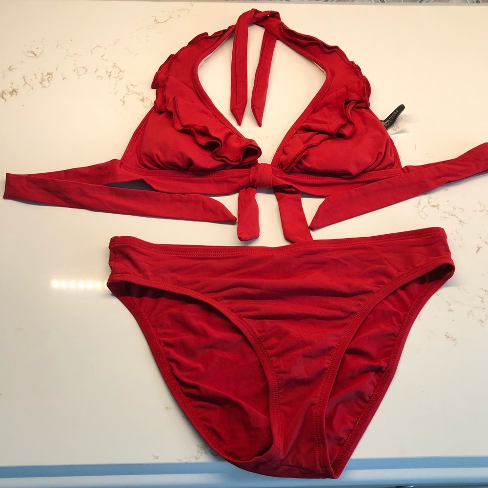 KENNETH COLE REACTION Two Piece Red Bikini…